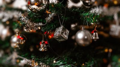 Artificial Christmas trees and pet safety