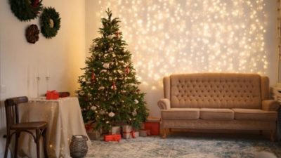 How to use garlands on trees–the pre-lit Christmas Magic